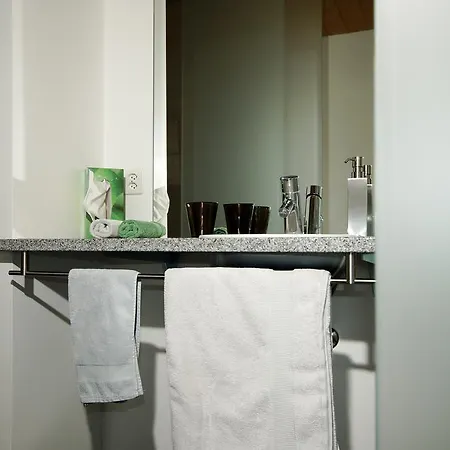 Frühstückspension Alphotel Eiger 3*