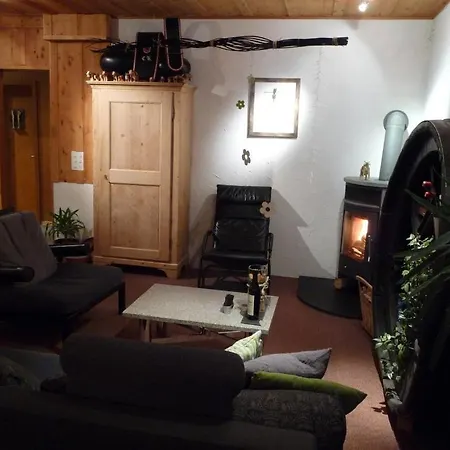 Bed & Breakfast Alphotel Eiger